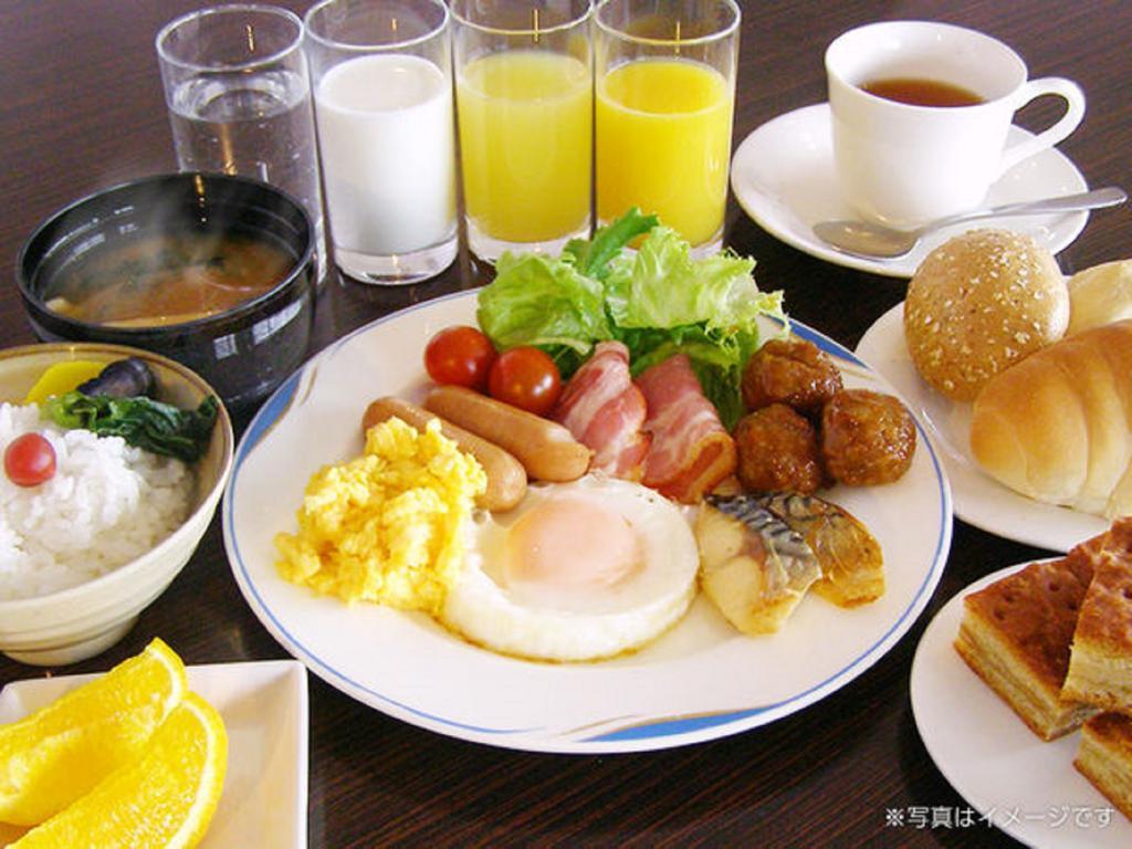 Hotel Tsubame Hills Bagian luar foto